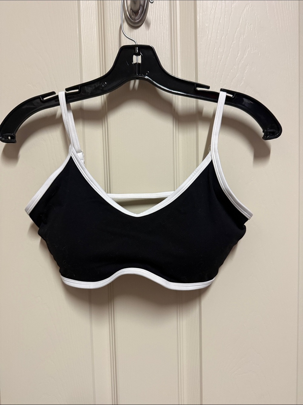 Amazon Black Bralette with White Trim - Women's Sports Crop
